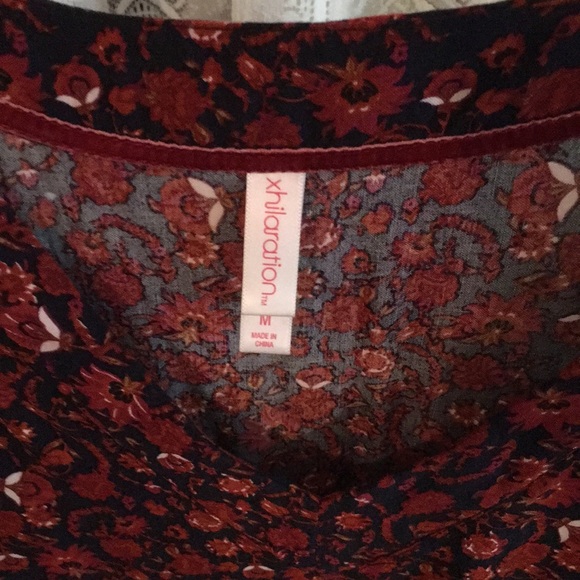 Xhilaration multi colored dress - Picture 3 of 3